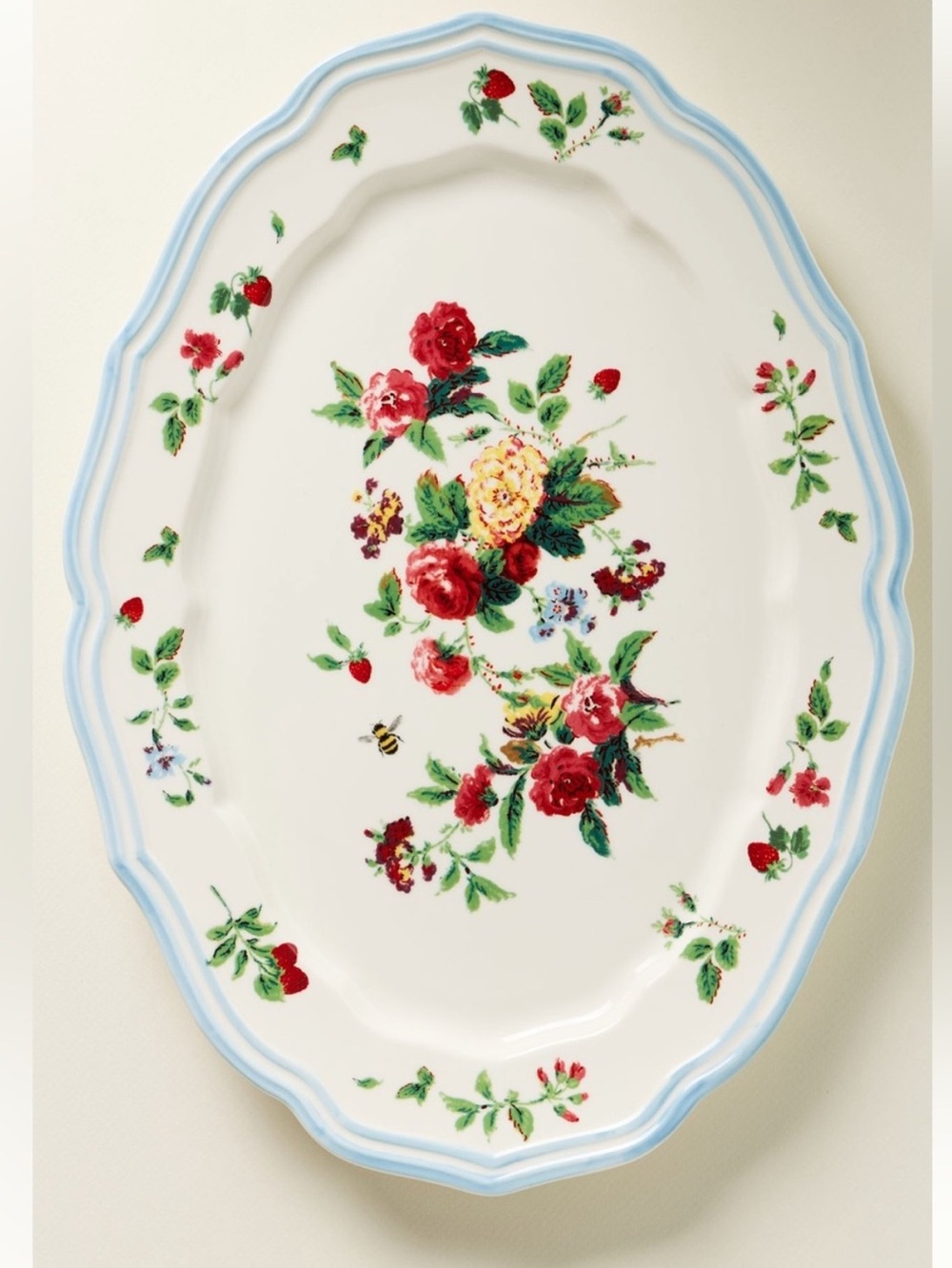 🐝 Anthropologie Stoneware Platter Camille Oval Serving New Bee Strawberry Floral - Picture 2 of 10